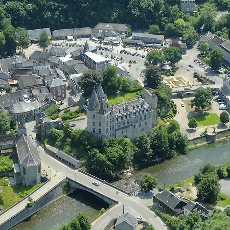 Poppenhuis Feriehus Durbuy